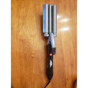 Revlon 3 Barrel Waver